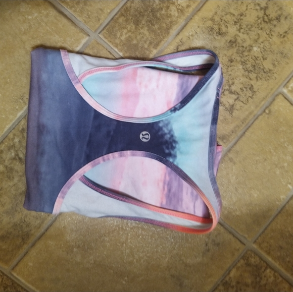 COPY - Lululemon tanktop - Picture 3 of 3